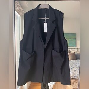 Black Sleeveless Women's Vest/Jacket